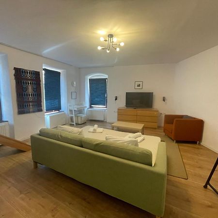 Central Retro Apartment Nagyszeben Kültér fotó